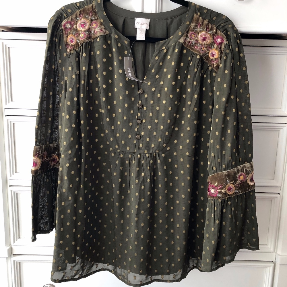 Chico's Peasant Top - Size 2 NWT